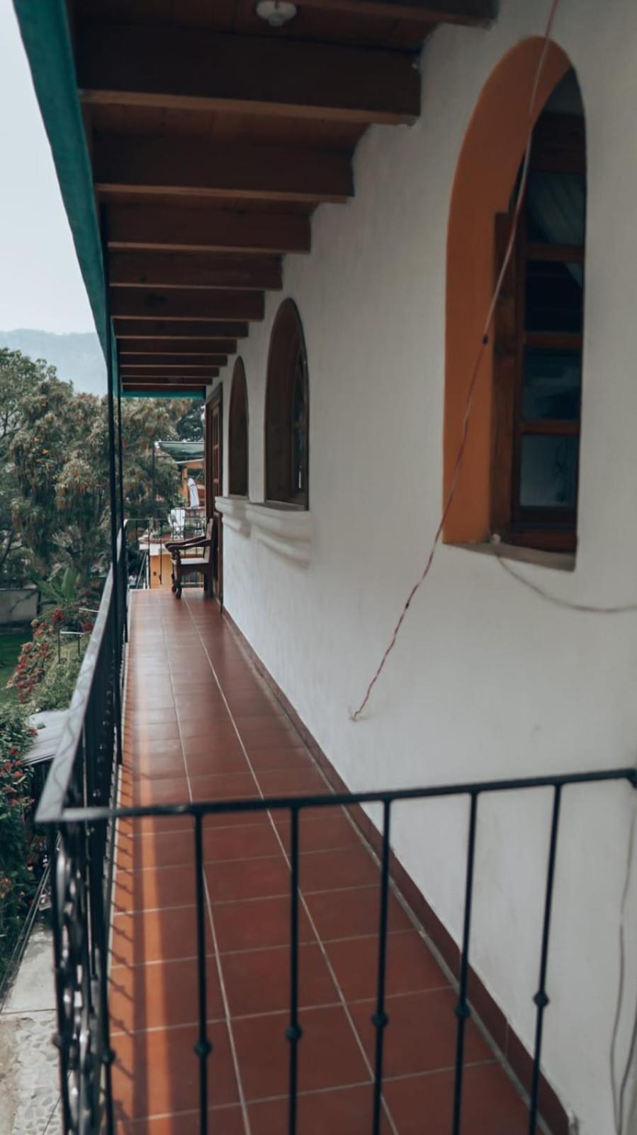 Hostal Dulces Suenos Panajachel Bagian luar foto
