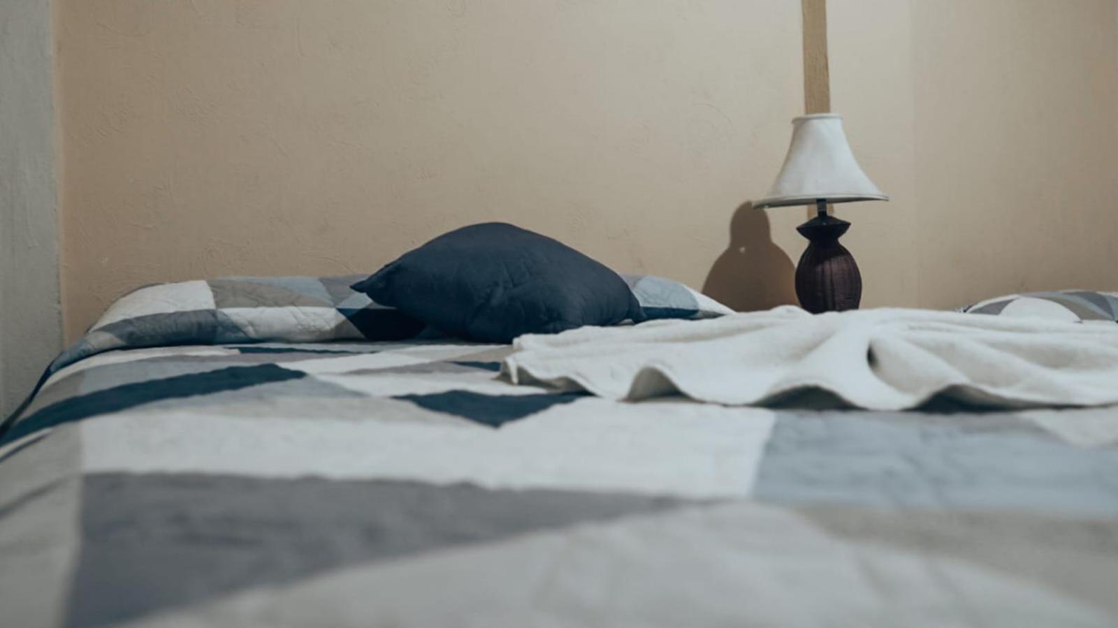 Hostal Dulces Suenos Panajachel Bagian luar foto