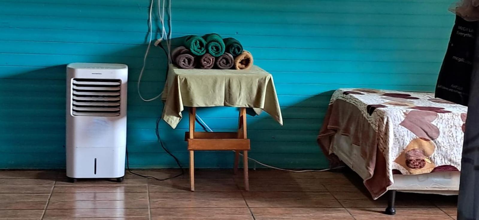 Hostal Dulces Suenos Panajachel Bagian luar foto